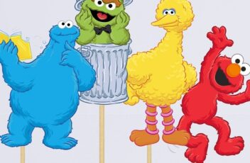 Free-sesame-street-party-centerpiece-props-cupcake-toppers